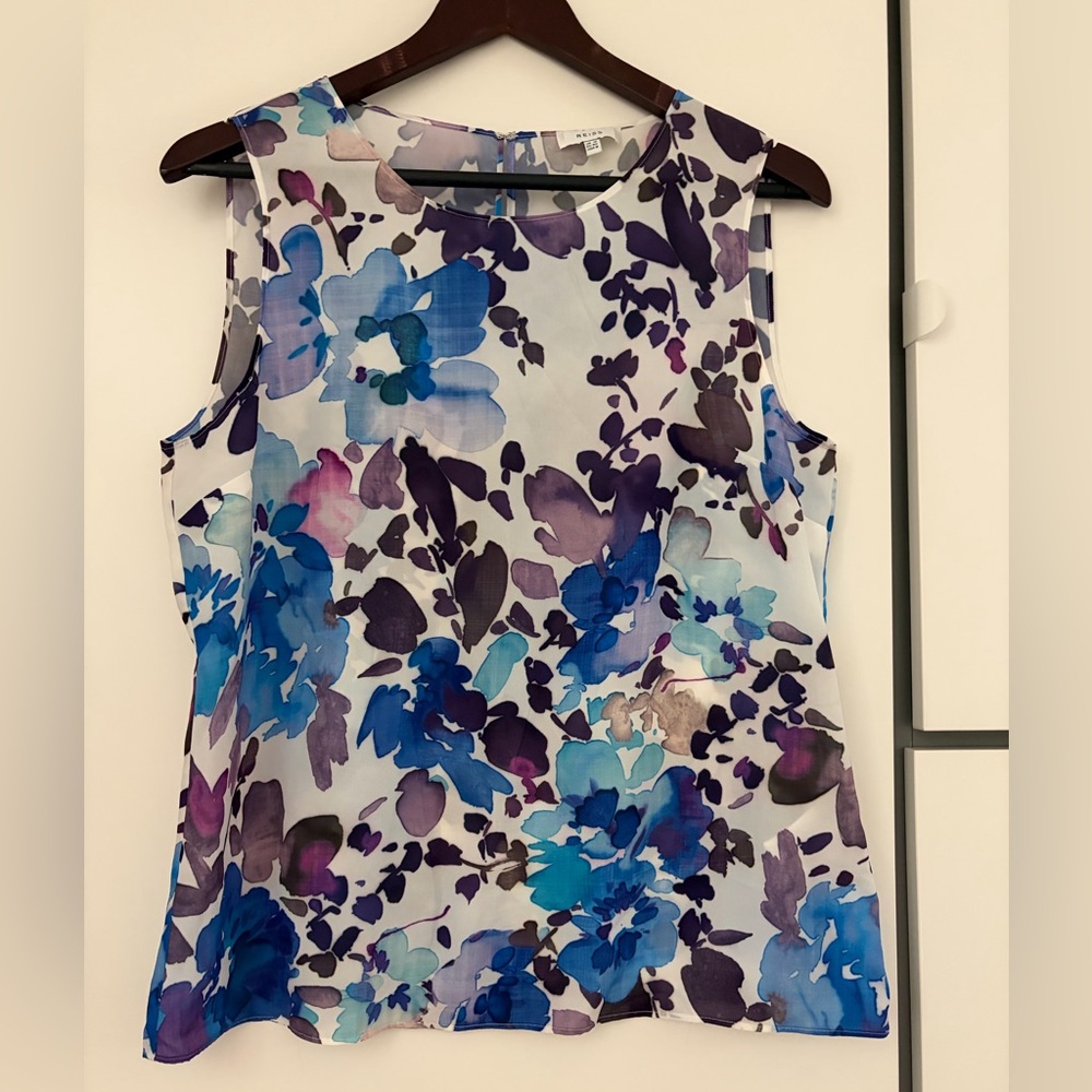 Reiss Sleeveless Floral Camisole in Blue, Purple & White
